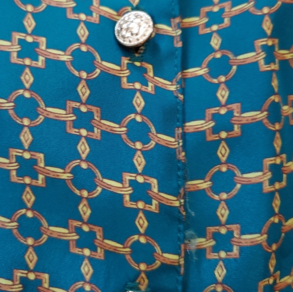 GIANNA | Drapey Chainlink Vintage Blouse - Picture 4 of 7